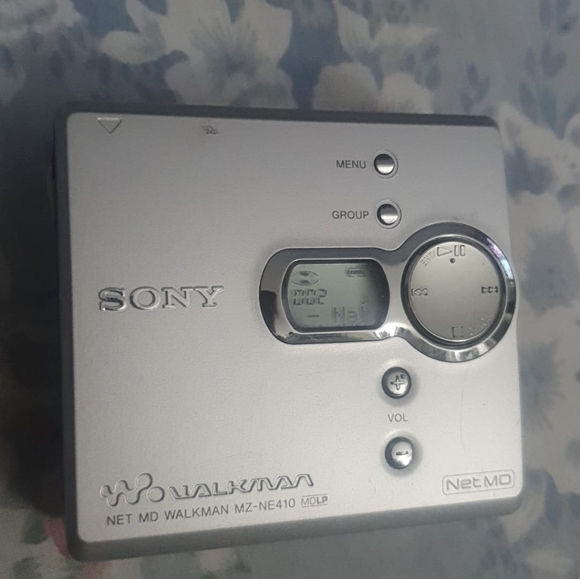 Sony MZ-NE410/M High Speed Net MD Walkman Recorder with Minidisc (working) - Picture 4 of 4